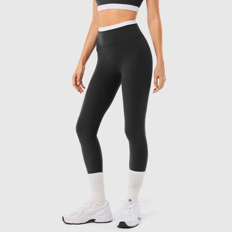 INNO MINT Women's 2-Piece Fitted Workout Set - Soft, Breathable Gym Wear with Seamless Yoga Pants and Padded Sports Bra in High-Stretch Spandex Fabric