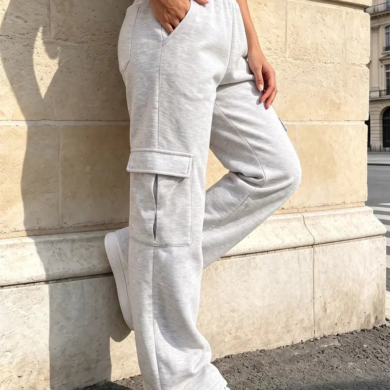 Women's Autumn/Winter Wide-Leg Cargo Sweatpants with Drawstring Waist and Multiple Pockets - Casual Athletic Trousers for Everyday Comfort